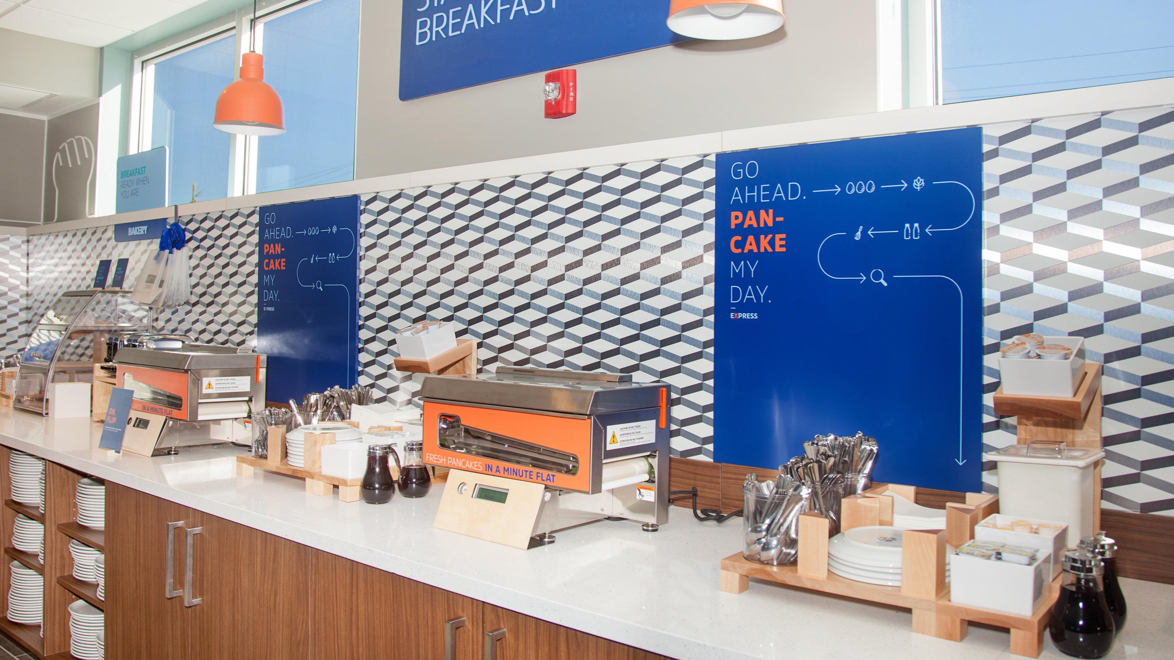 Holiday Inn Express & Suites Panama City Beach Beachfront By Ihg Eksteriør bilde
