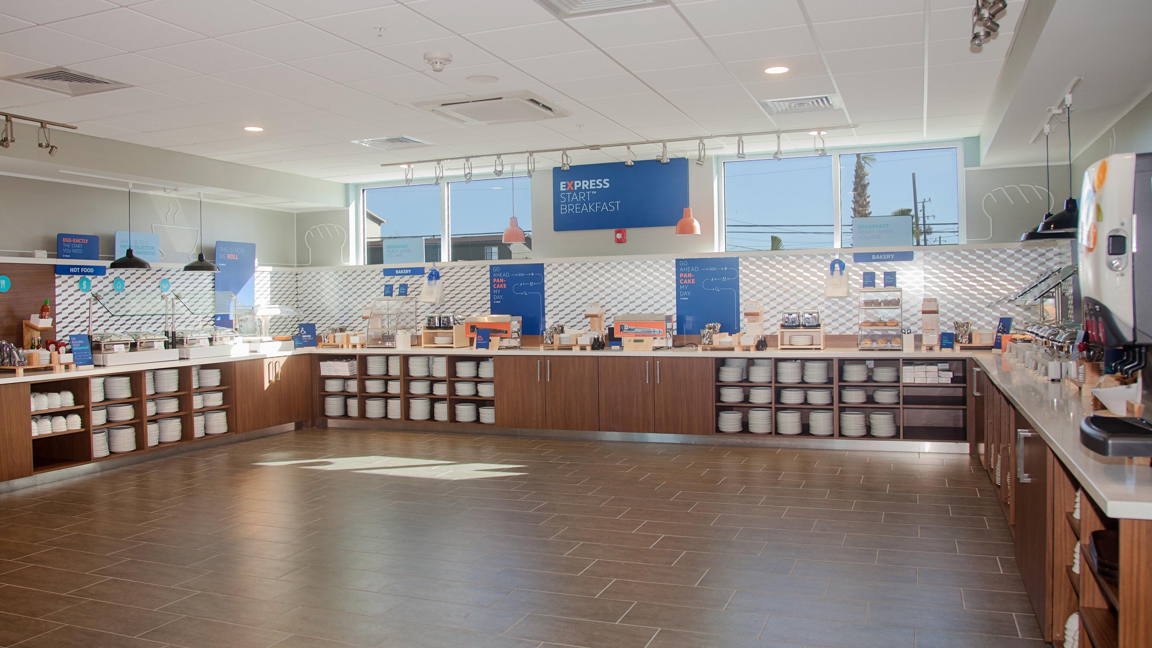 Holiday Inn Express & Suites Panama City Beach Beachfront By Ihg Eksteriør bilde