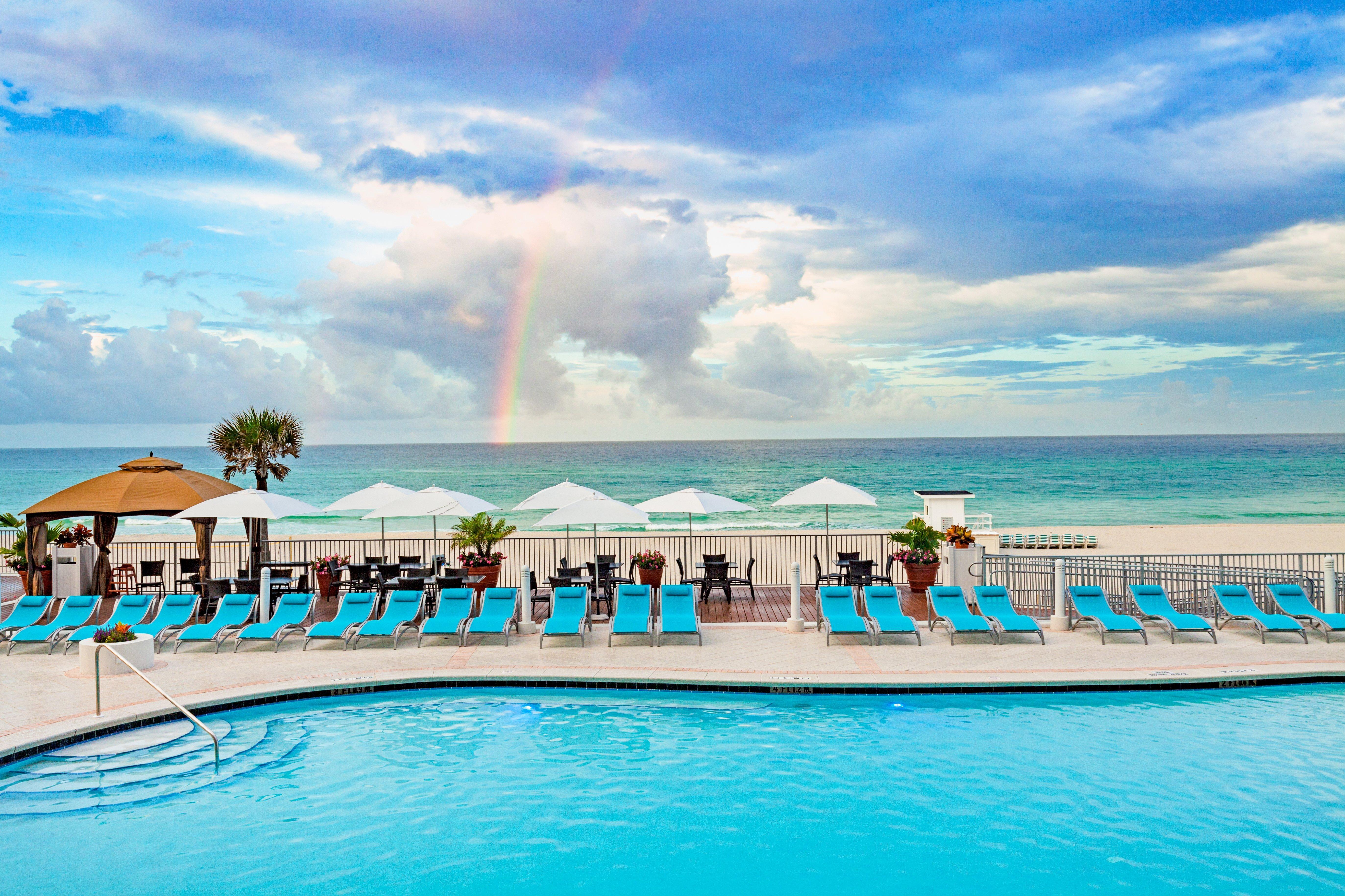 Holiday Inn Express & Suites Panama City Beach Beachfront By Ihg Eksteriør bilde